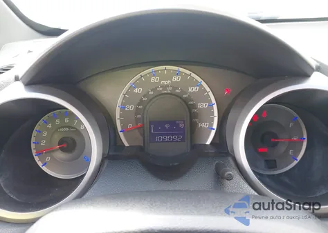 2010 Honda Fit Sport z USA, uszkodzony, nr VIN JHMGE8H43AC012776